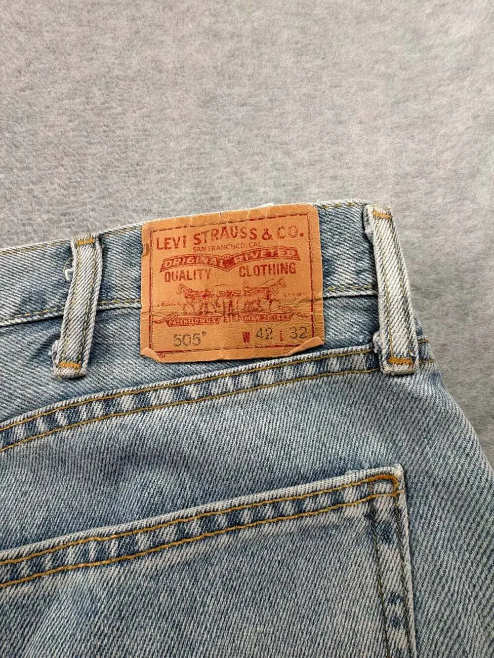 Levi's 505 Regular Fit Straight Leg Jeans Men's Light Wash 42x32